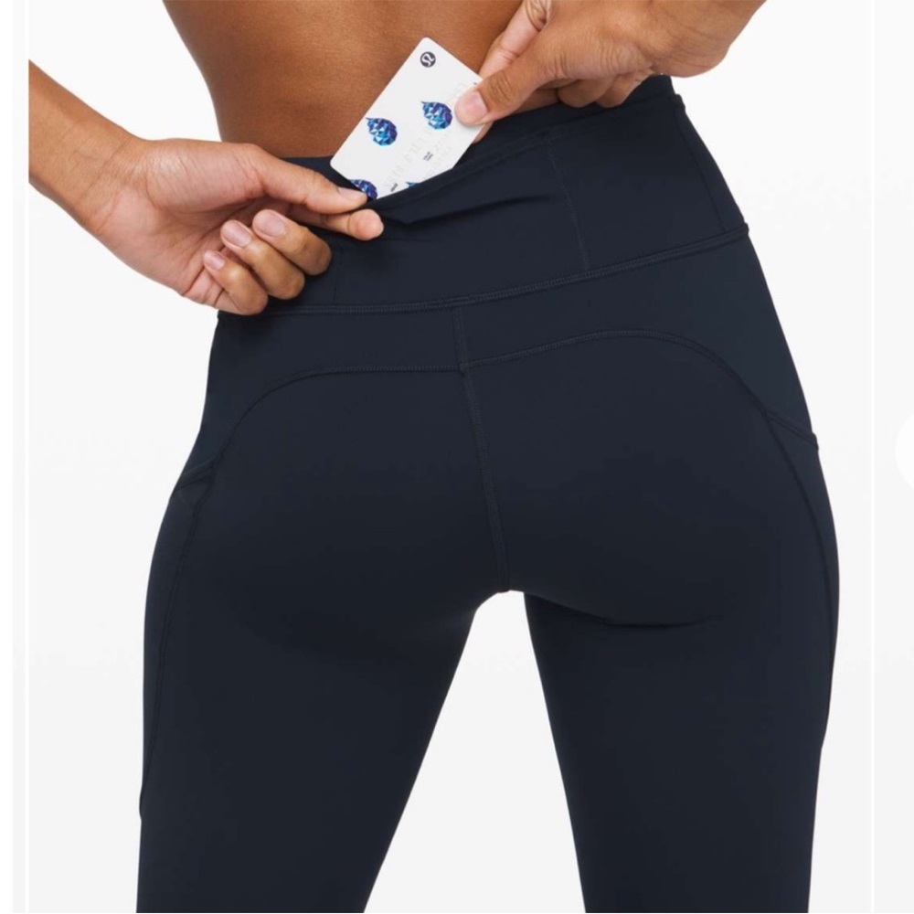 LULULEMON Fast and Free Crop Leggings II 19" Navy Blue Size 4 Side Pocket - Picture 3 of 13